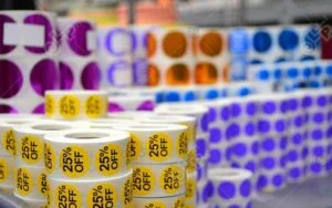 etichete in rola autocolante personalizate